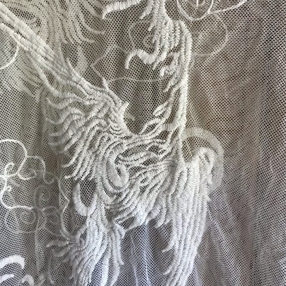 Buffalo David Bitton sheer embroidered blouse - Picture 2 of 4